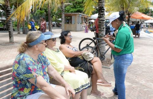Setur faz pesquisa sobre perfil do turista que participa do Carnaval da Bahia
